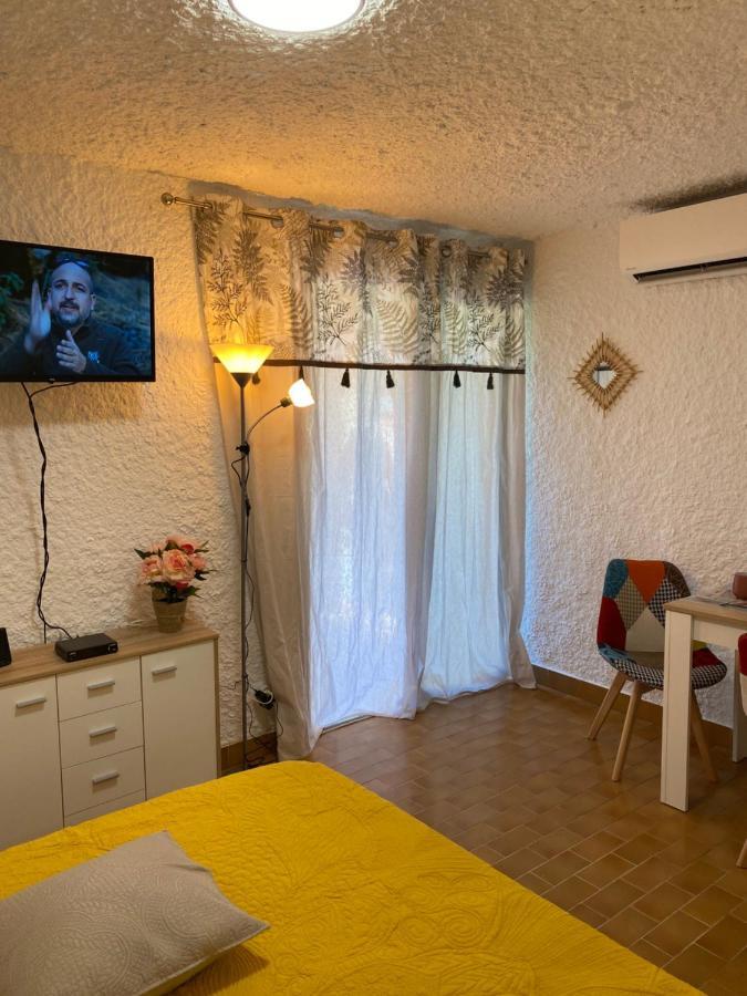 Cassetta 92 Marie-Pierre Apartment ลูมิโอ ภายนอก รูปภาพ